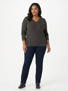 Bass L Womans V Neck Gray Cable Knit Sweater
